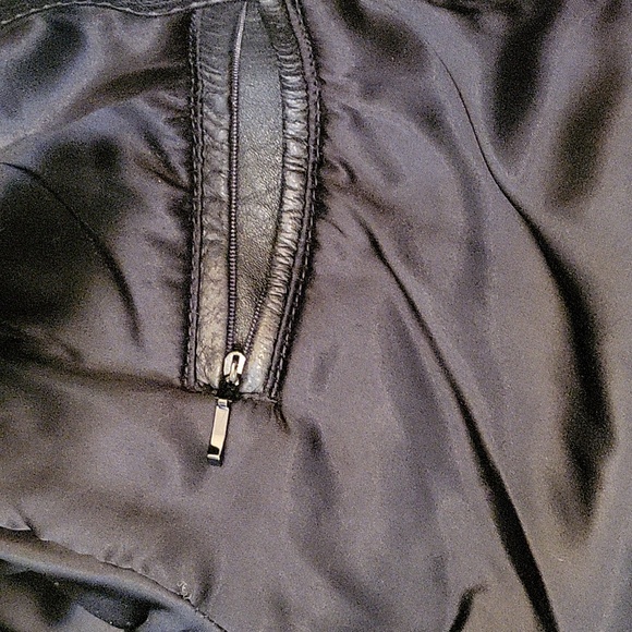 MARC By Andrew Marc size M Black Leather Belted Zippered Pockets Coat Jacket - Picture 13 of 13